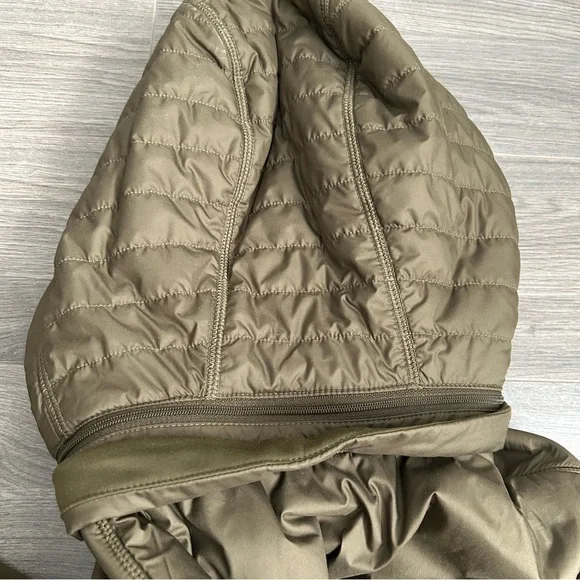 Lululemon Athletica Green Quilted Utility Jacket - Picture 11 of 11
